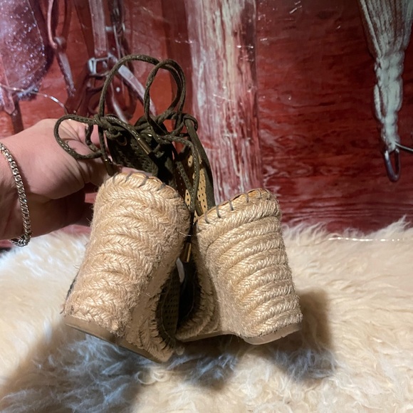 Franco Sarto leather wedge shoes - Picture 6 of 9